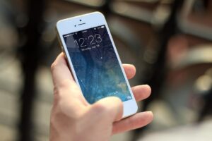 未経験のiOSエンジニア転職での年収相場はどれくらい？