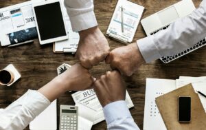 チームでの開発をスムーズに進めるための最適な進め方は？